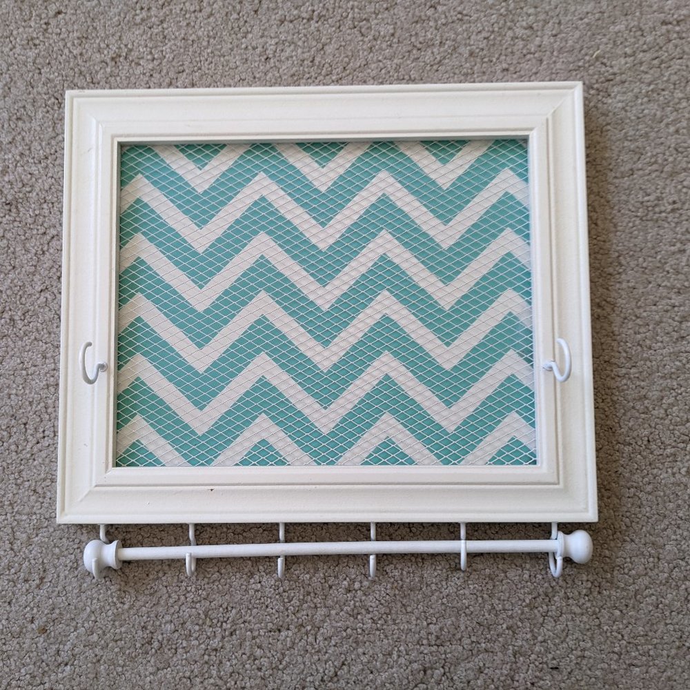 Icing By Claire's Hanging Jewelry Organizer